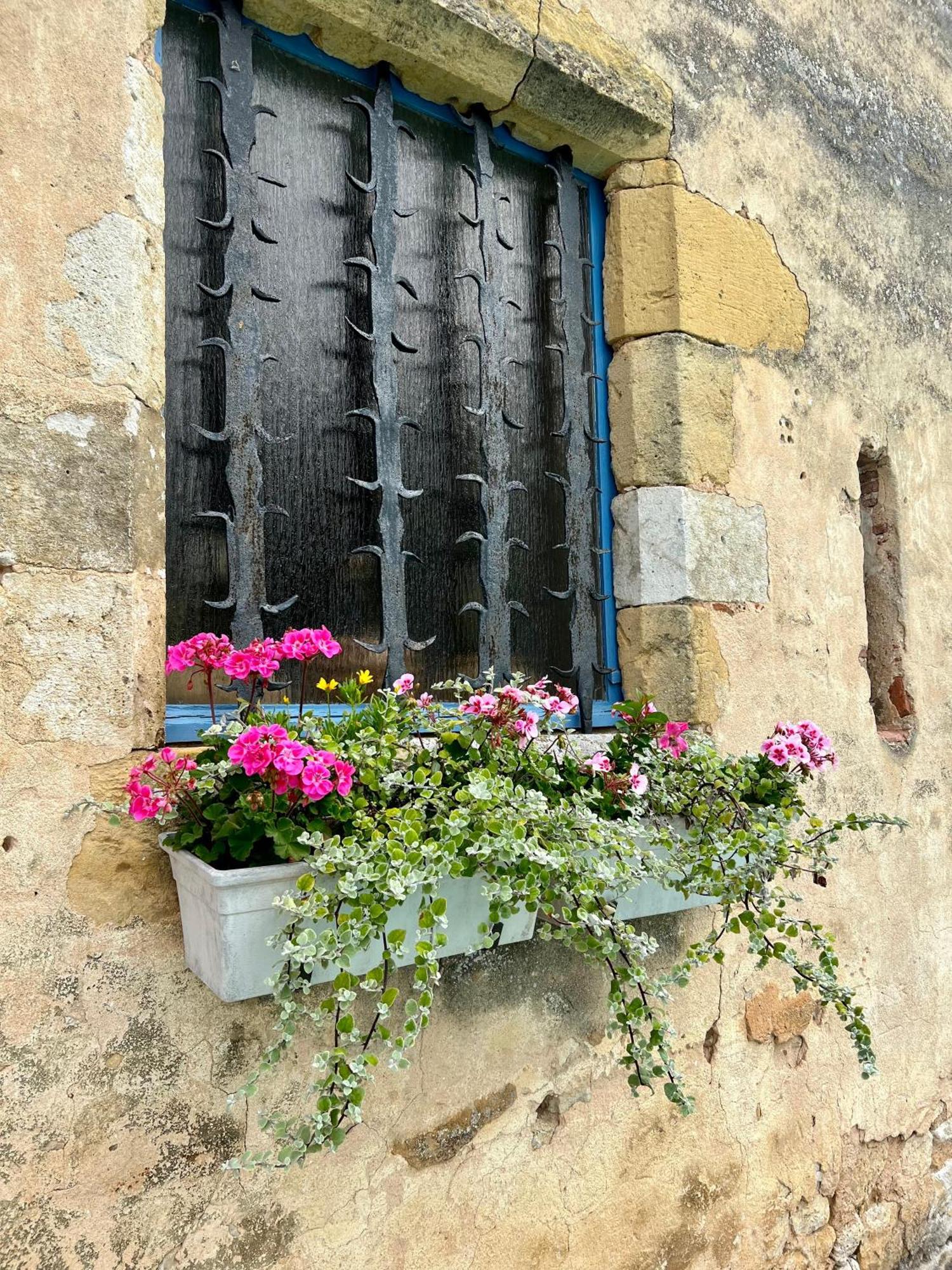 La Maison Anglaise Monpazier Exteriör bild